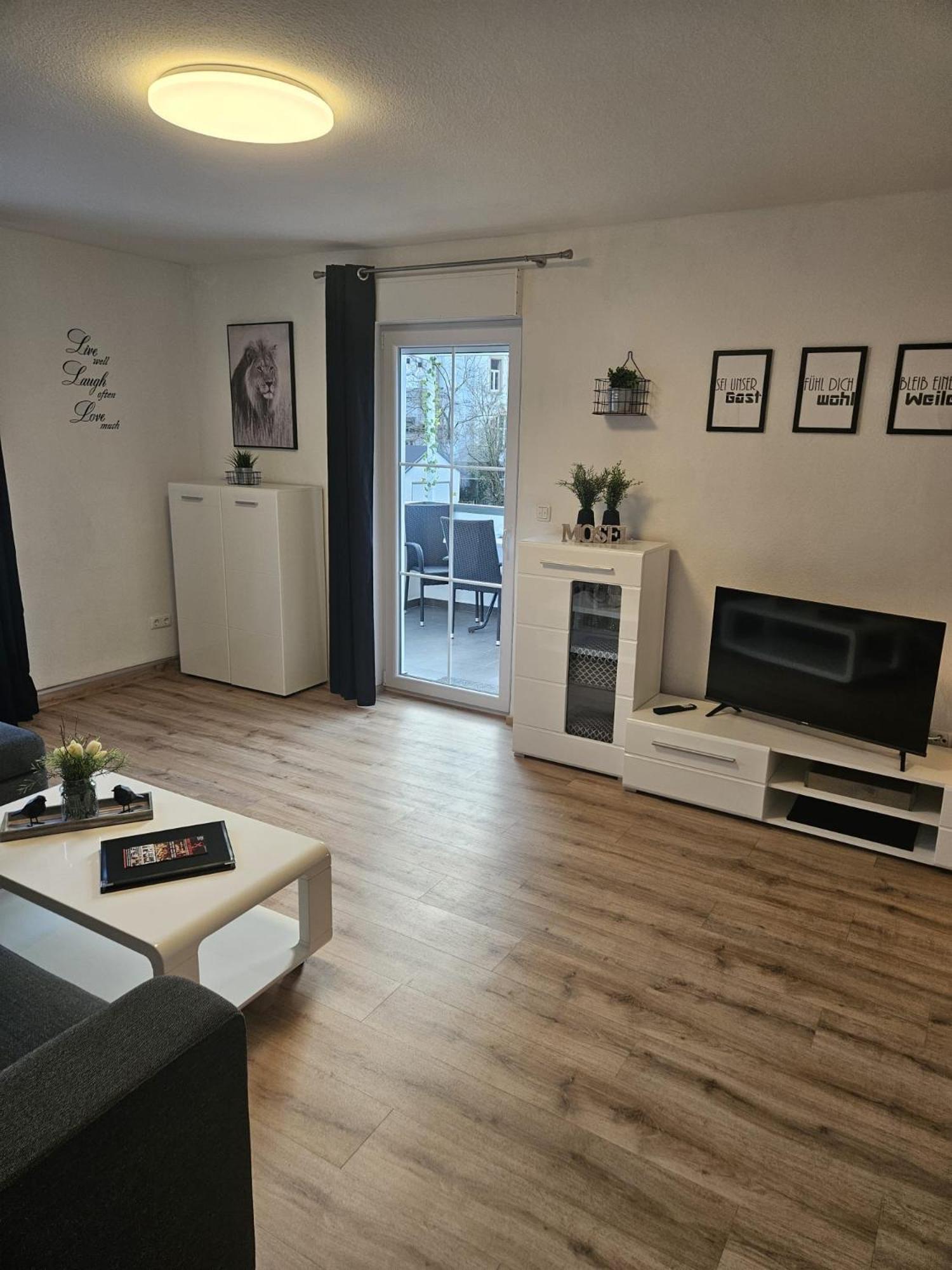 Hakans Moselblick Ferienwohnung Treis-Karden Eksteriør bilde